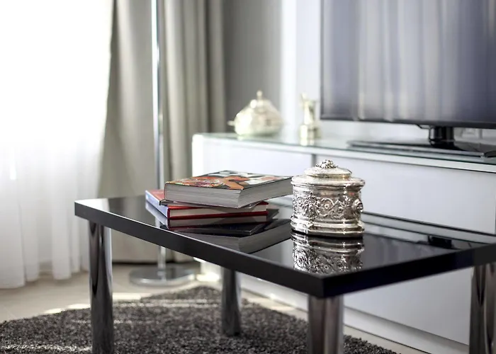 Large Two-Bedroom Apartment